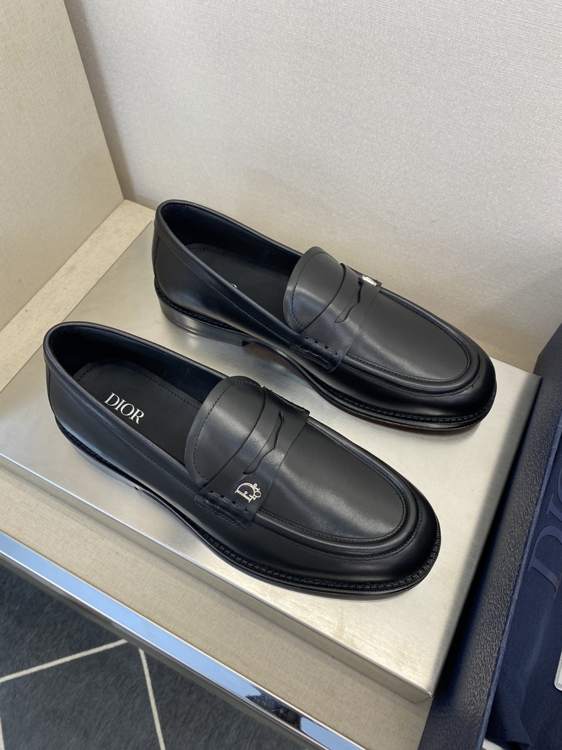 디올 로퍼