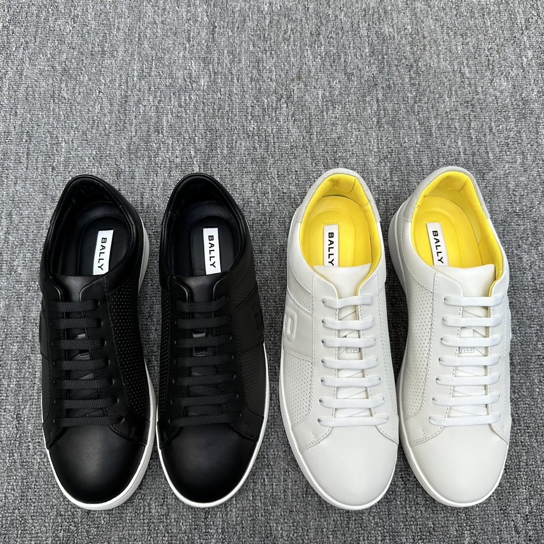 발리 스니커즈