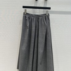프라다 치마