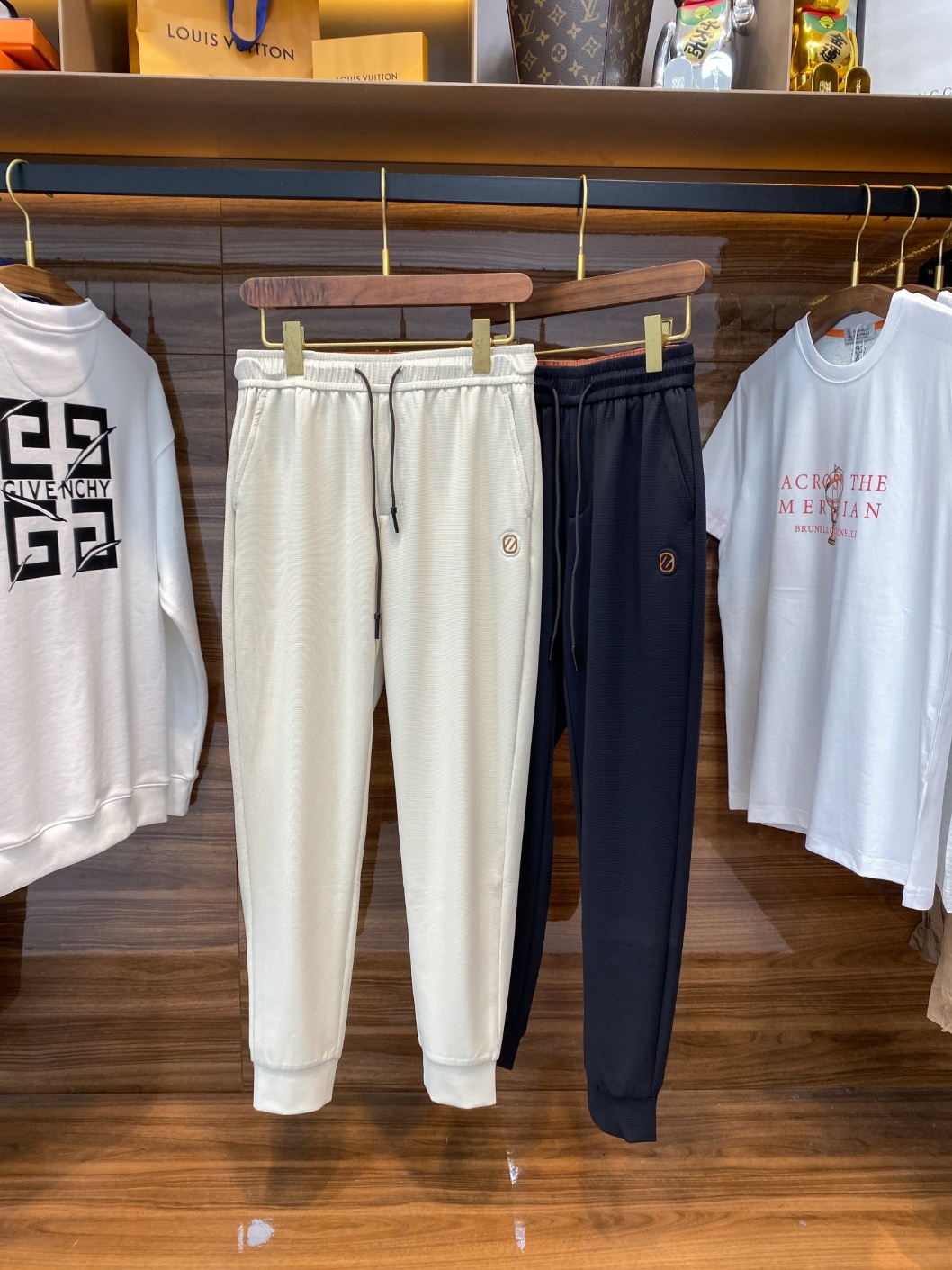 제냐 트레이닝복