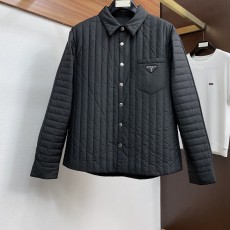 프라다 패딩