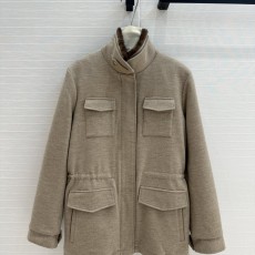 로로피아나 자켓