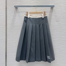 미우미우 치마