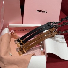 미우미우 벨트