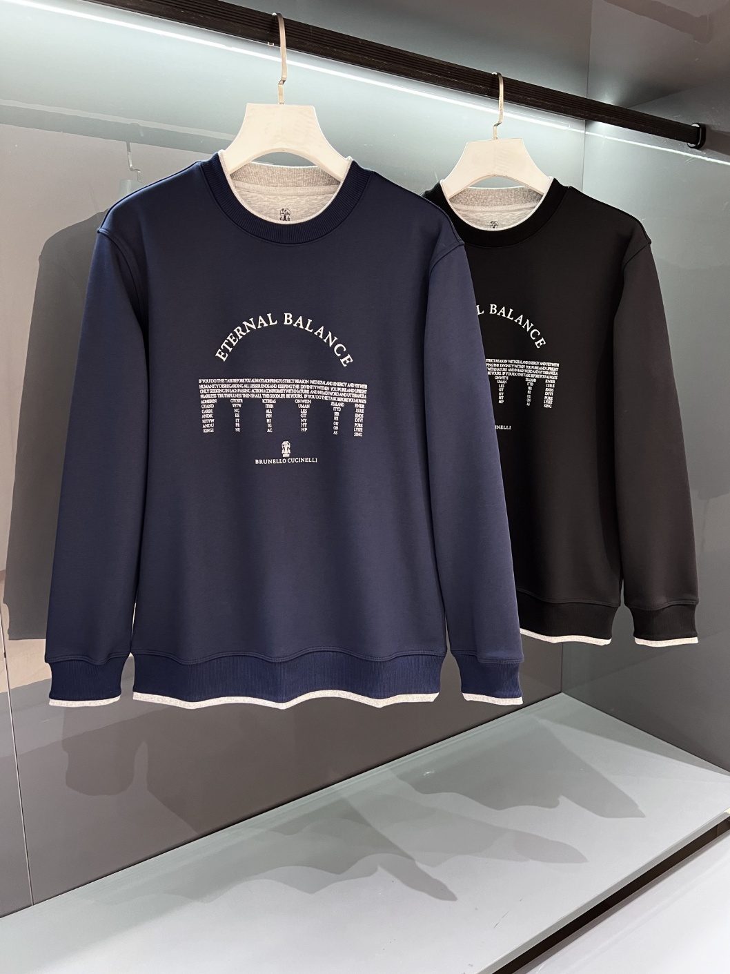 브루넬로쿠치넬리 맨투맨