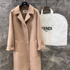 펜디 코트