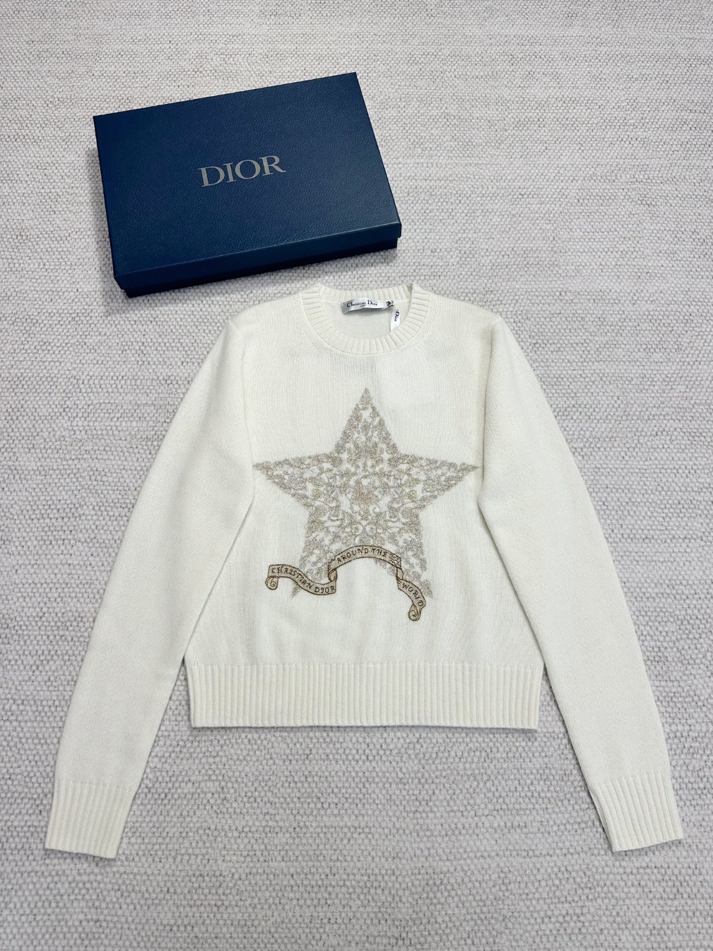 디올 니트
