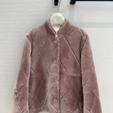 로로피아나 코트
