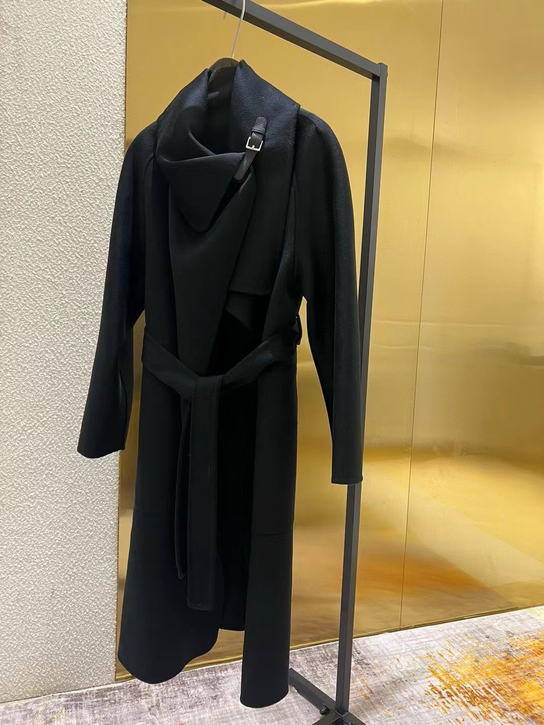 에르메스 코트