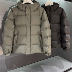 프라다 패딩