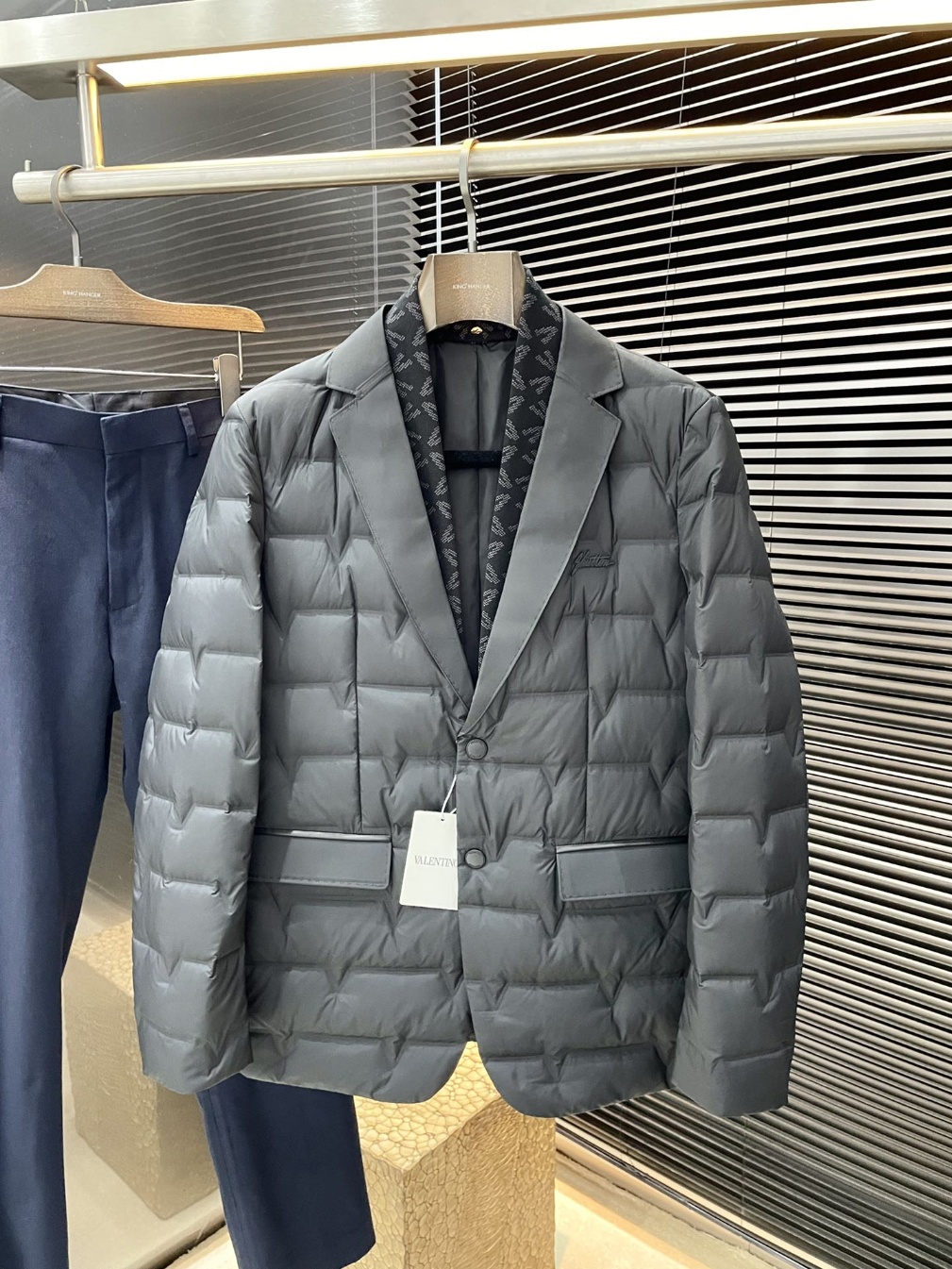 발렌티노 패딩정장자켓