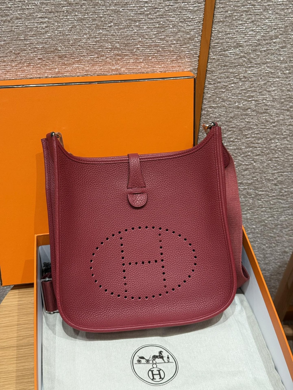 에르메스 에블린