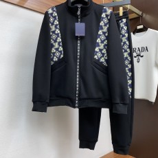 루이비통 트레이닝복