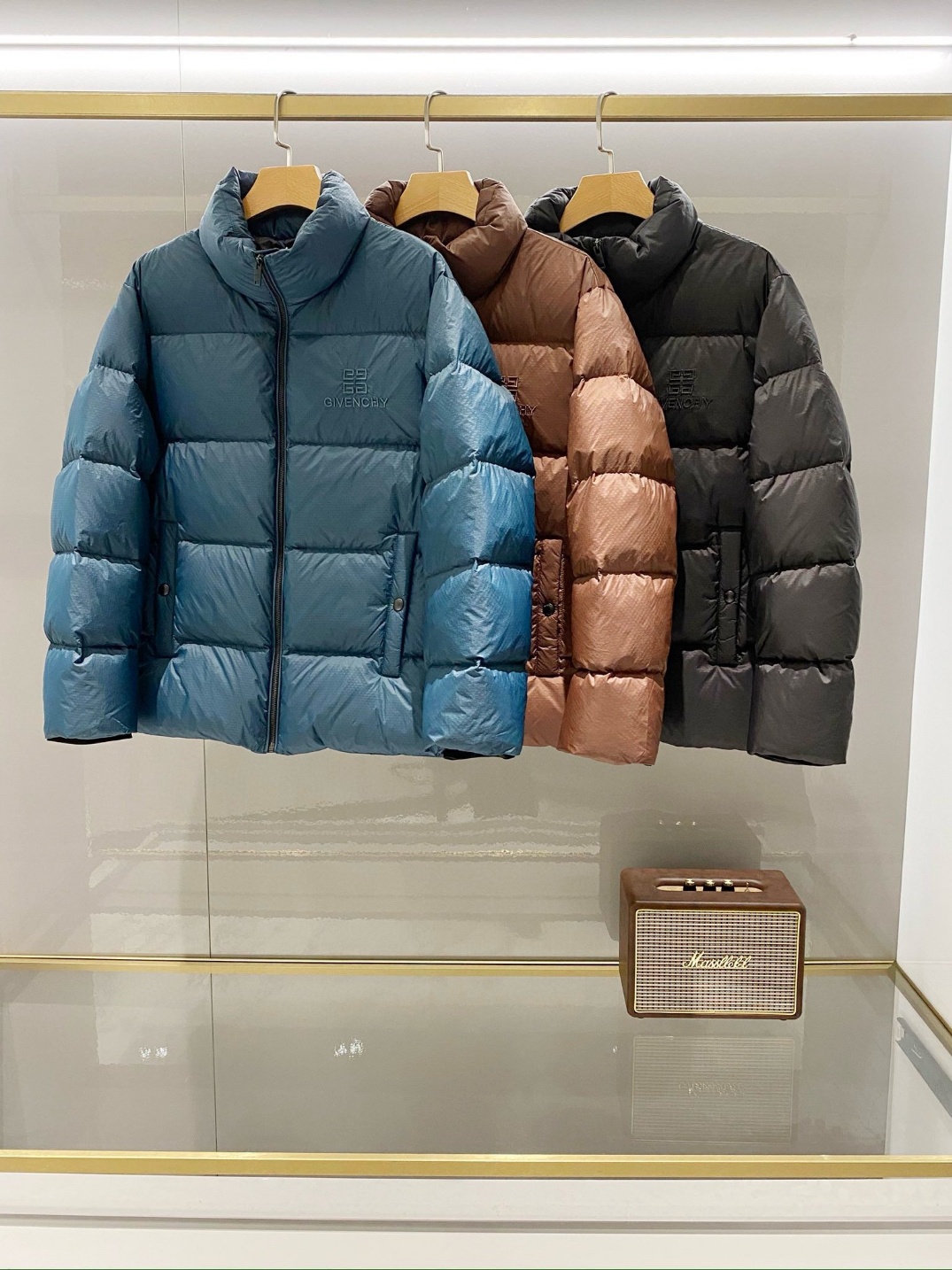 지방시 패딩