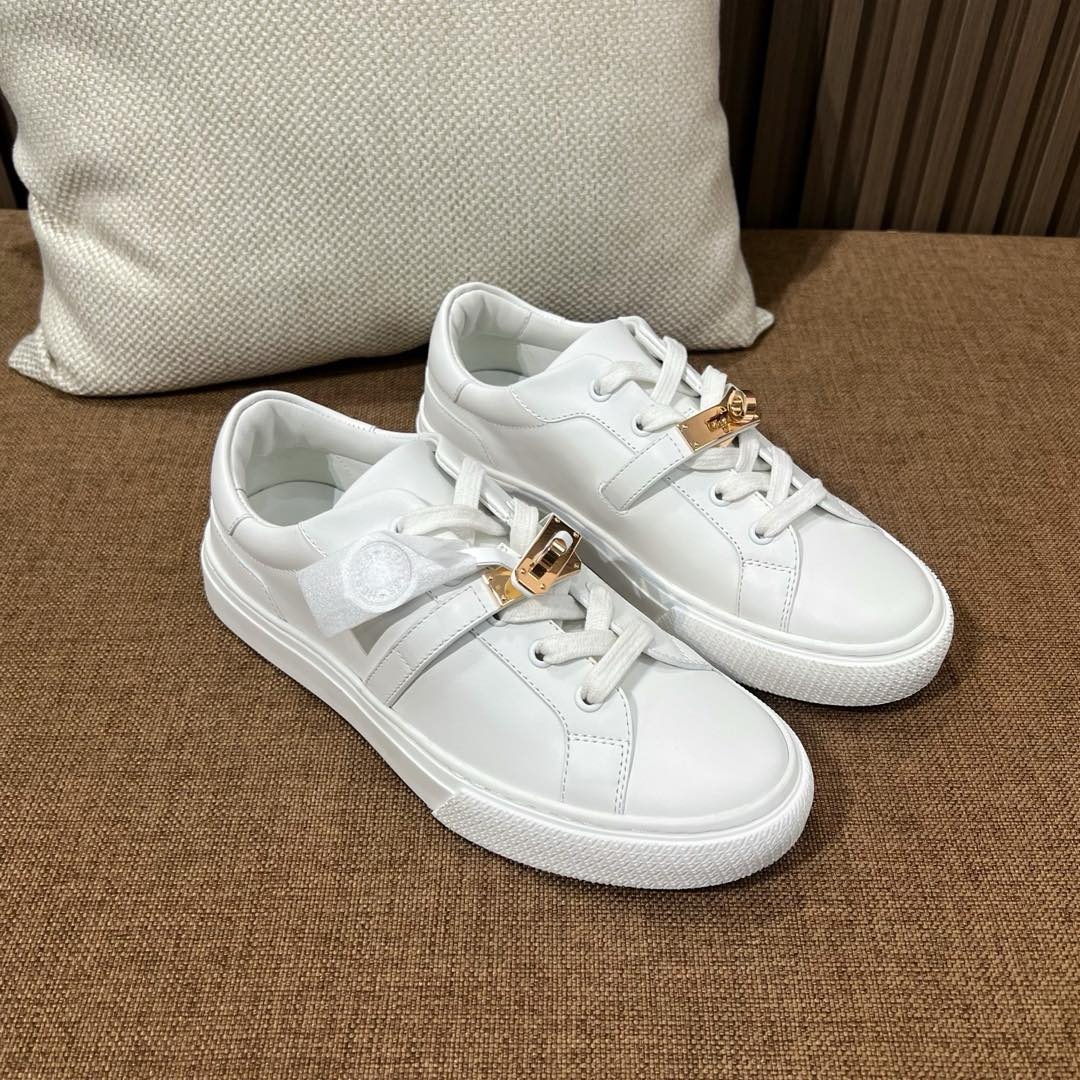 에르메스 스니커즈