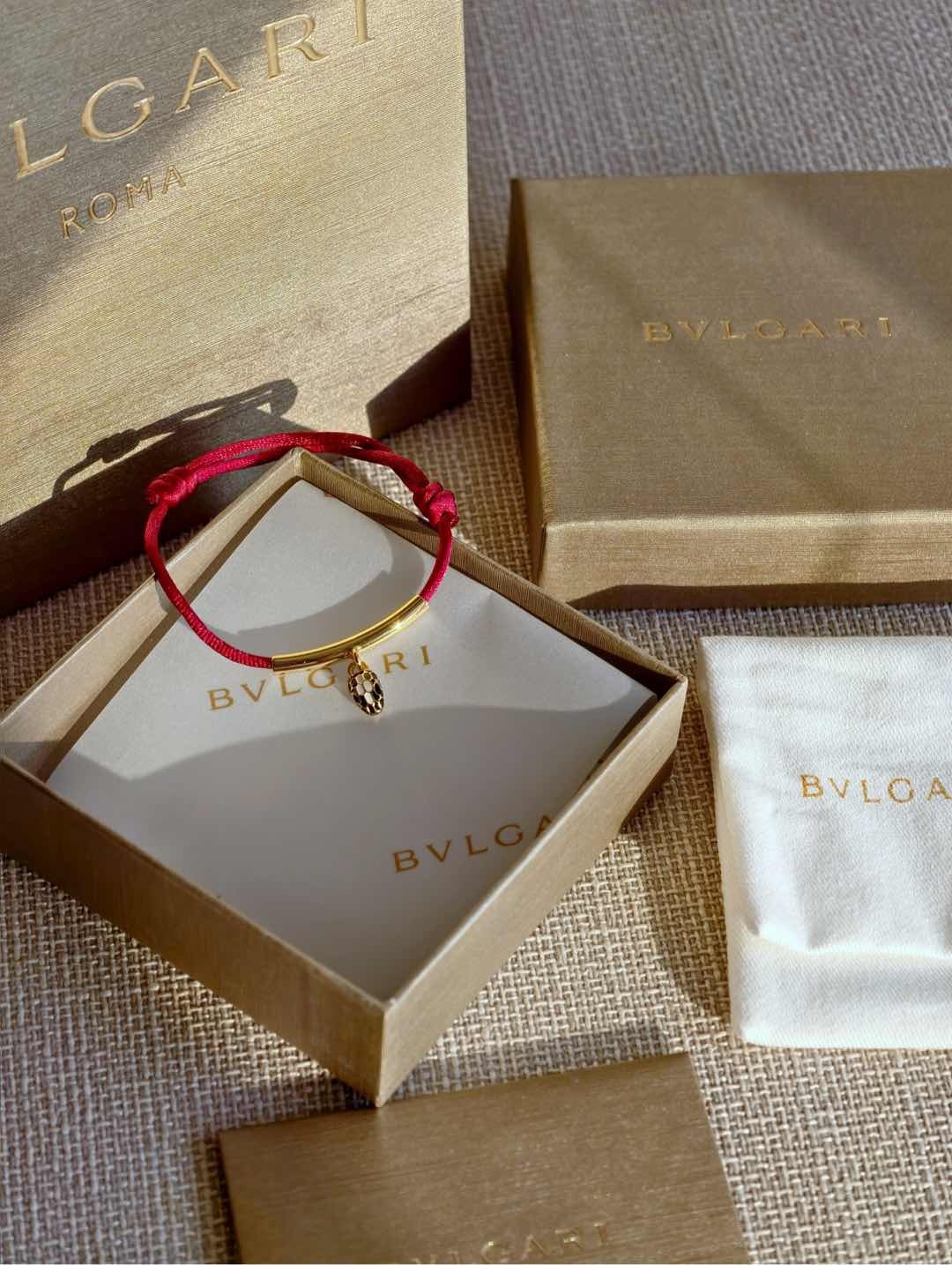 불가리 팔찌