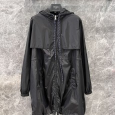 프라다 코트