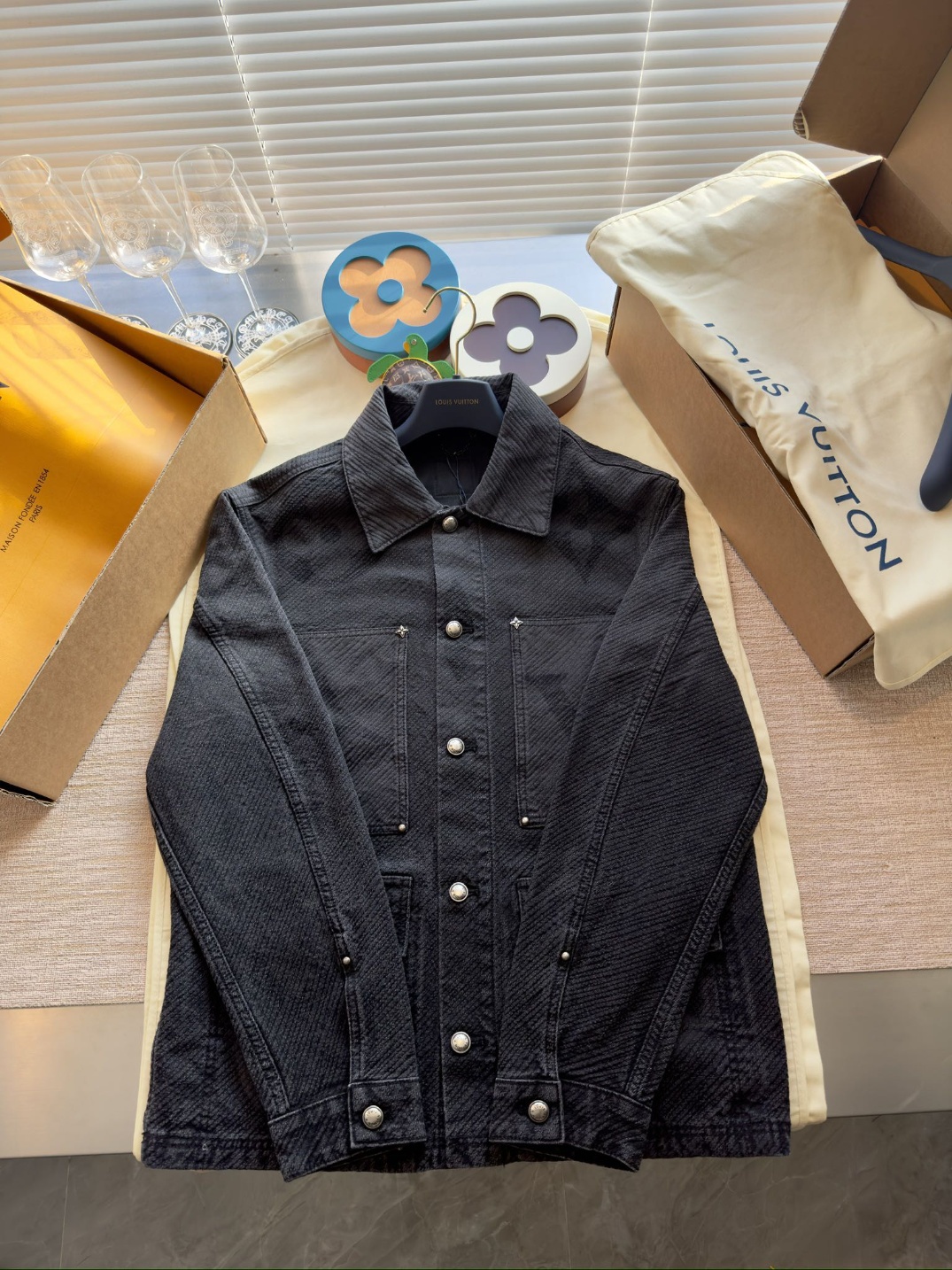 루이비통 데님자켓
