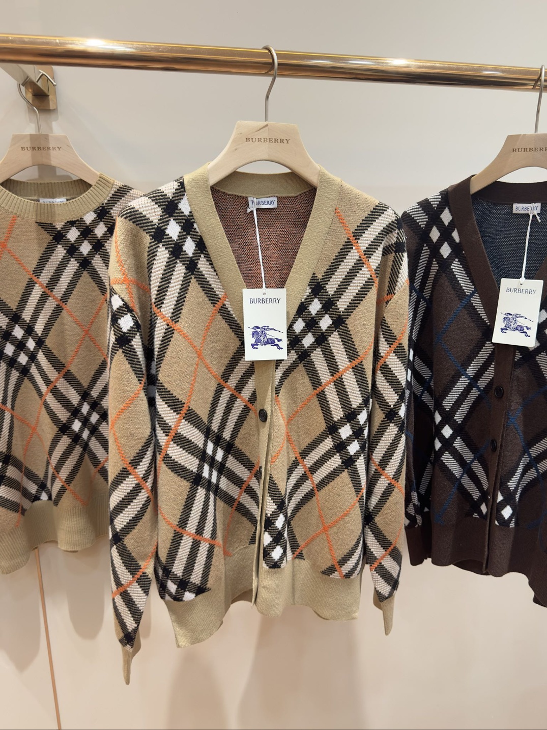 버버리 가디건
