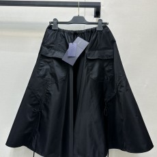 프라다 치마