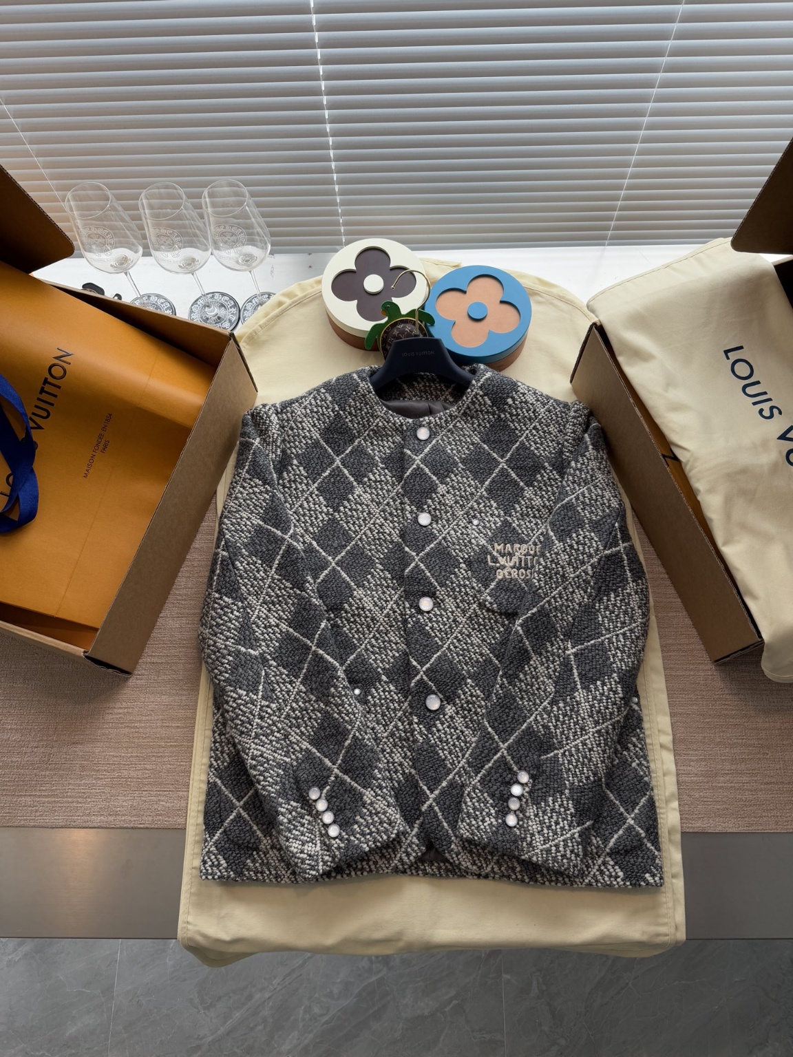 루이비통 자켓