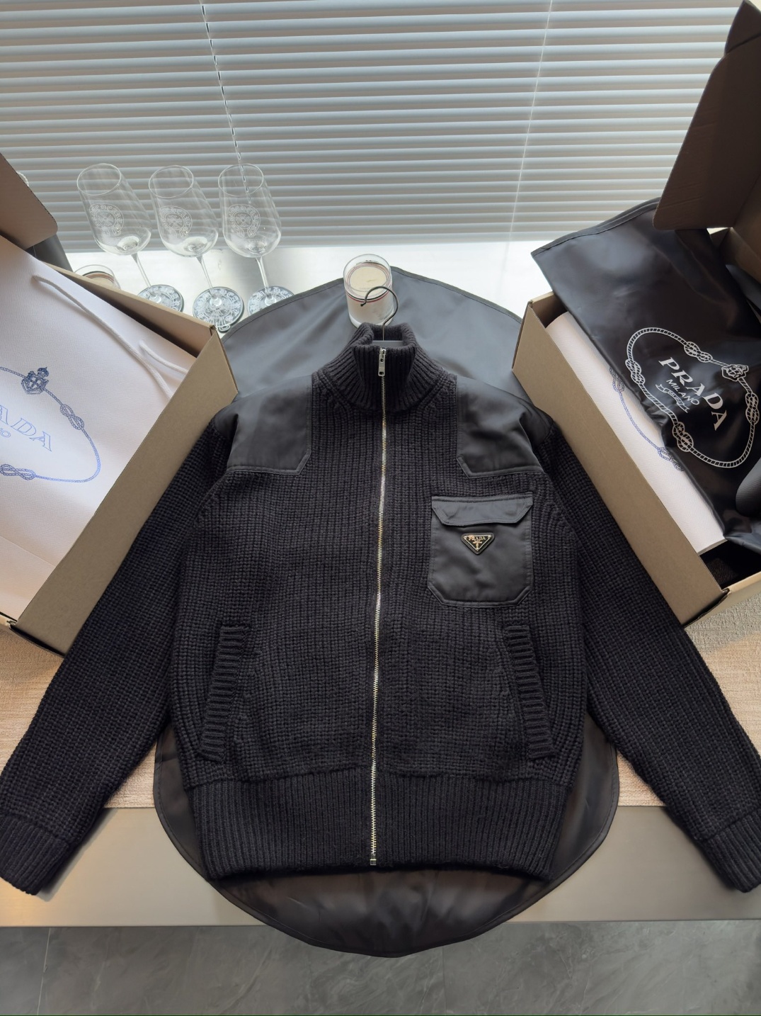 프라다 자켓