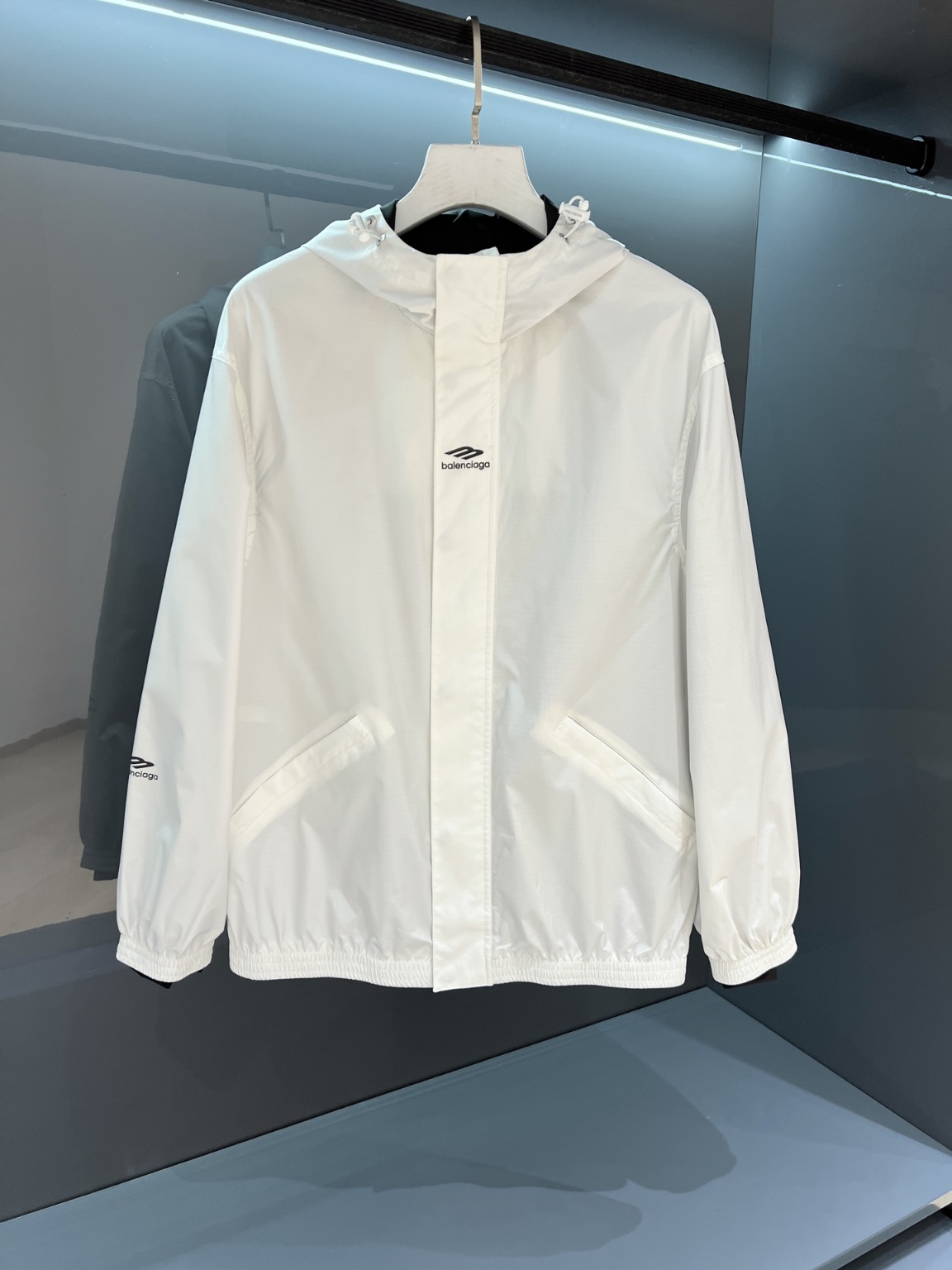 발렌시아가 자켓