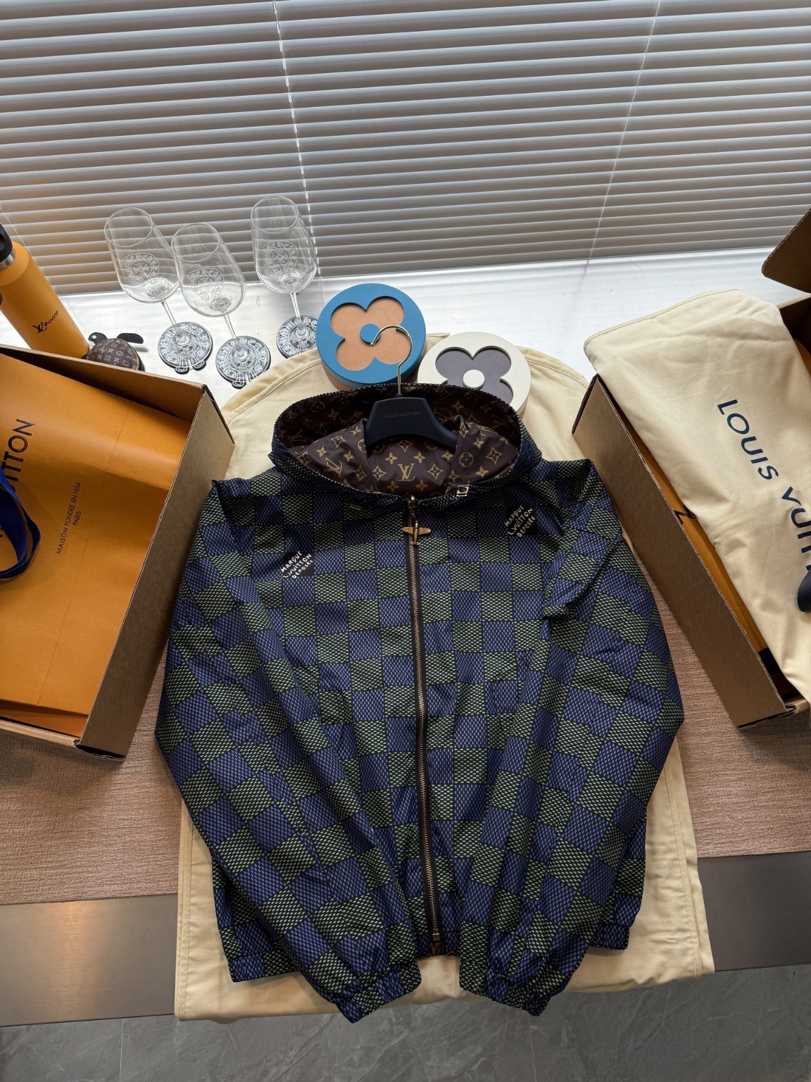 루이비통 자켓