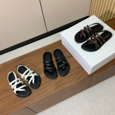더로우 샌들