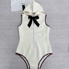샤넬 수영복
