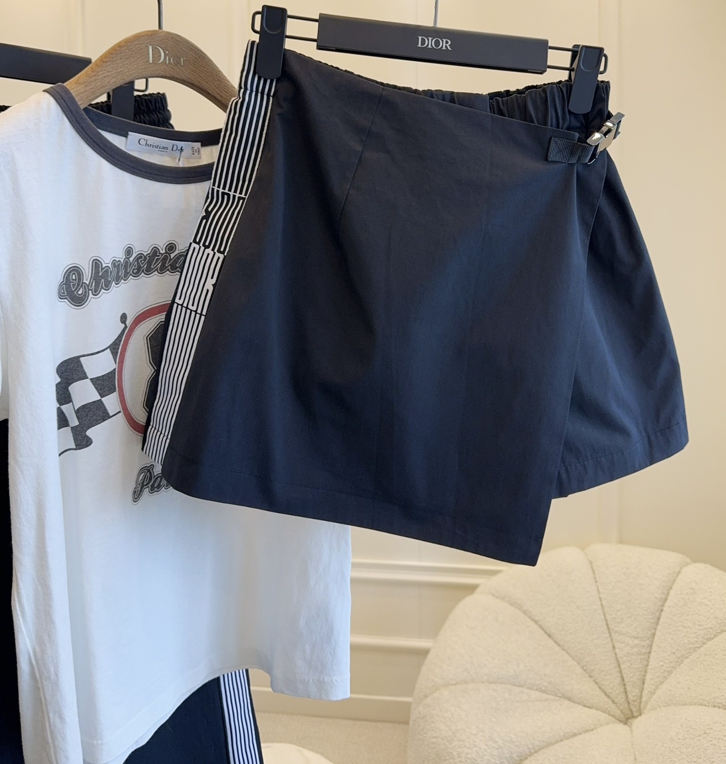 디올 치마바지