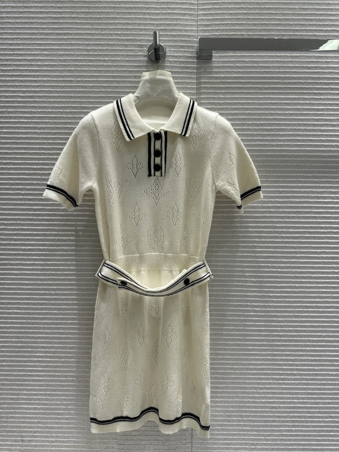 루이비통 원피스