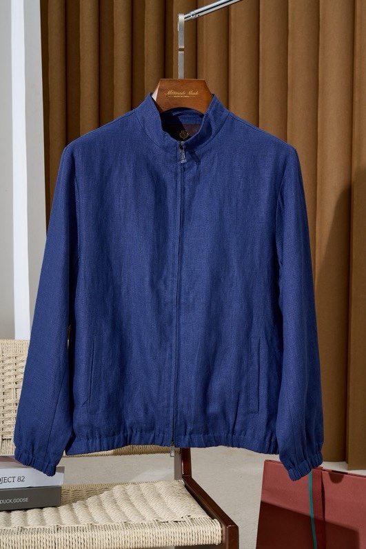 로로피아나 자켓