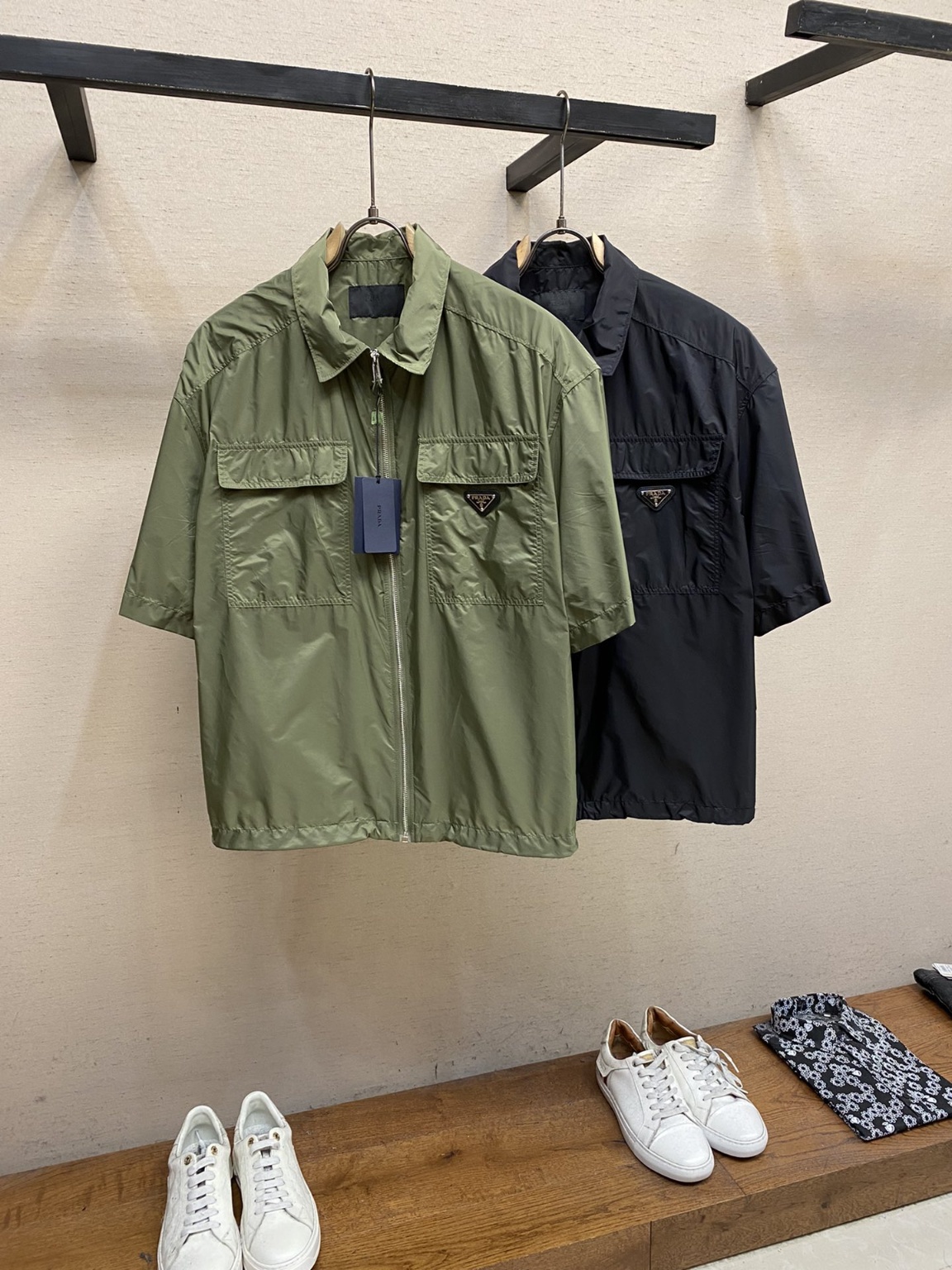 프라다 반팔자켓