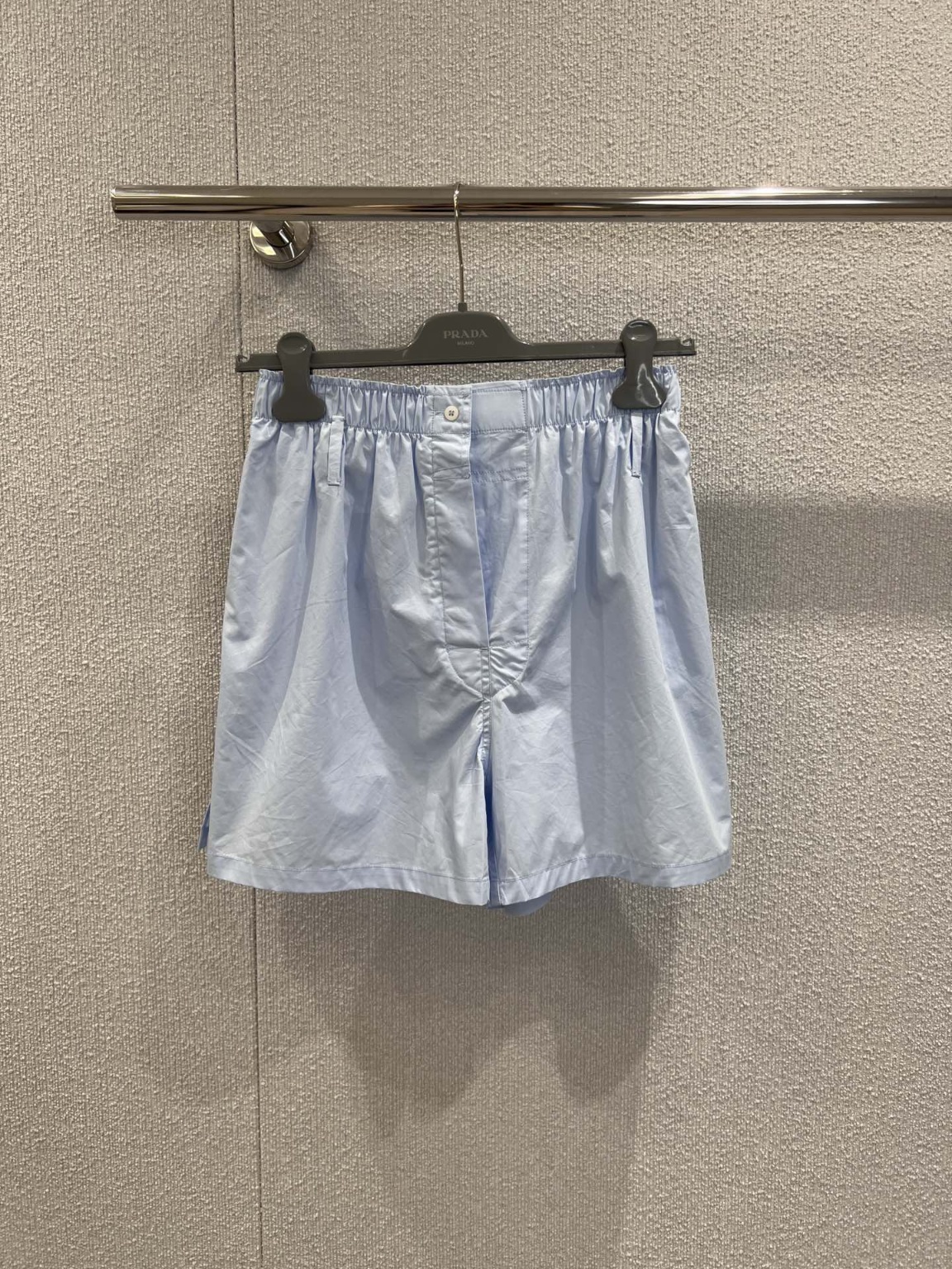 프라다 반바지