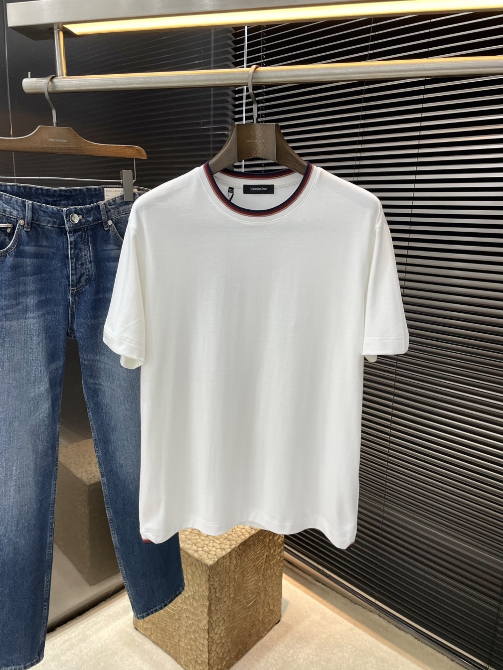 제냐 반팔티