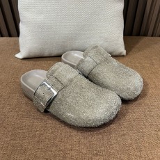 로에베 뮬