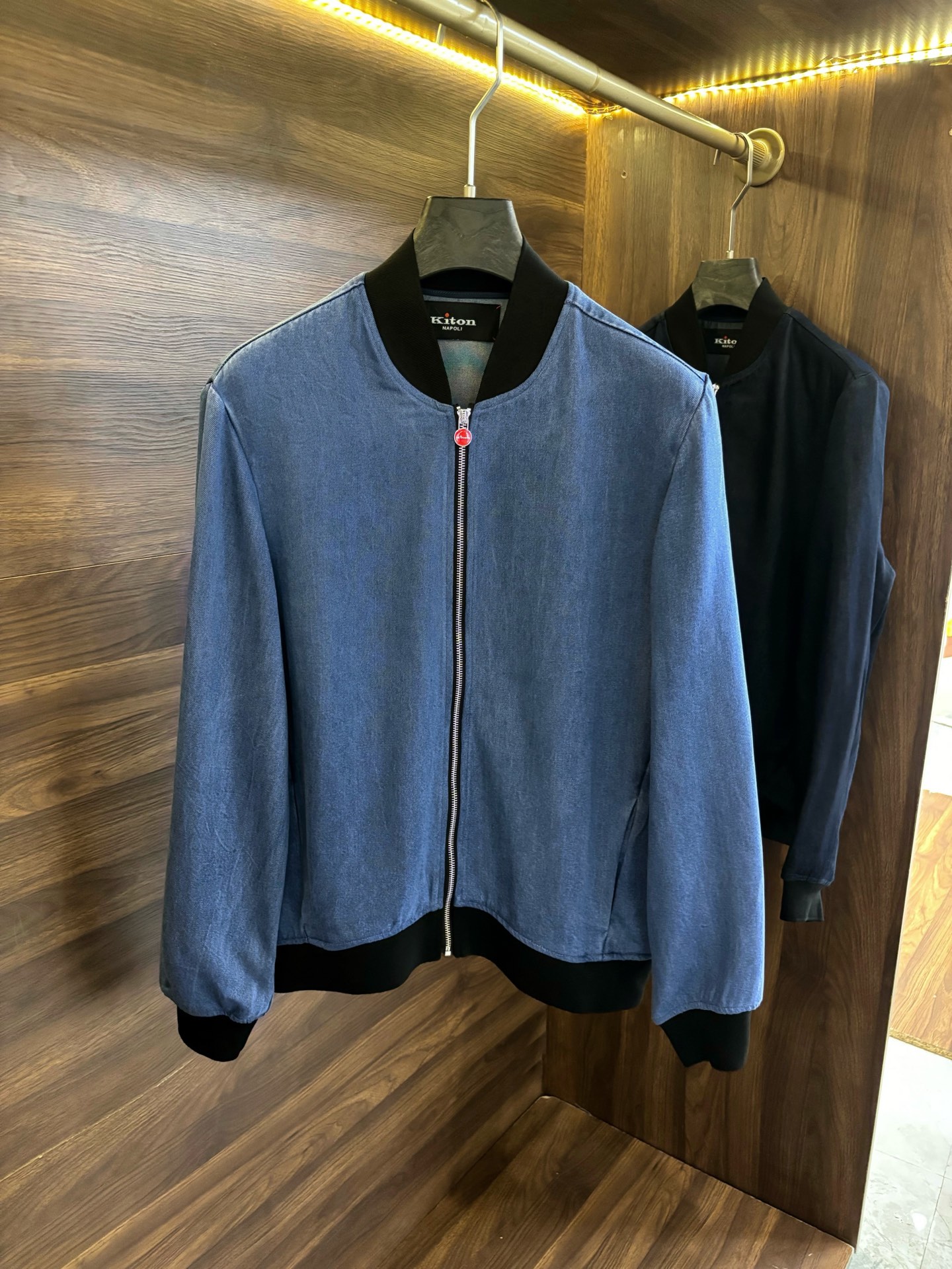 키톤 자켓
