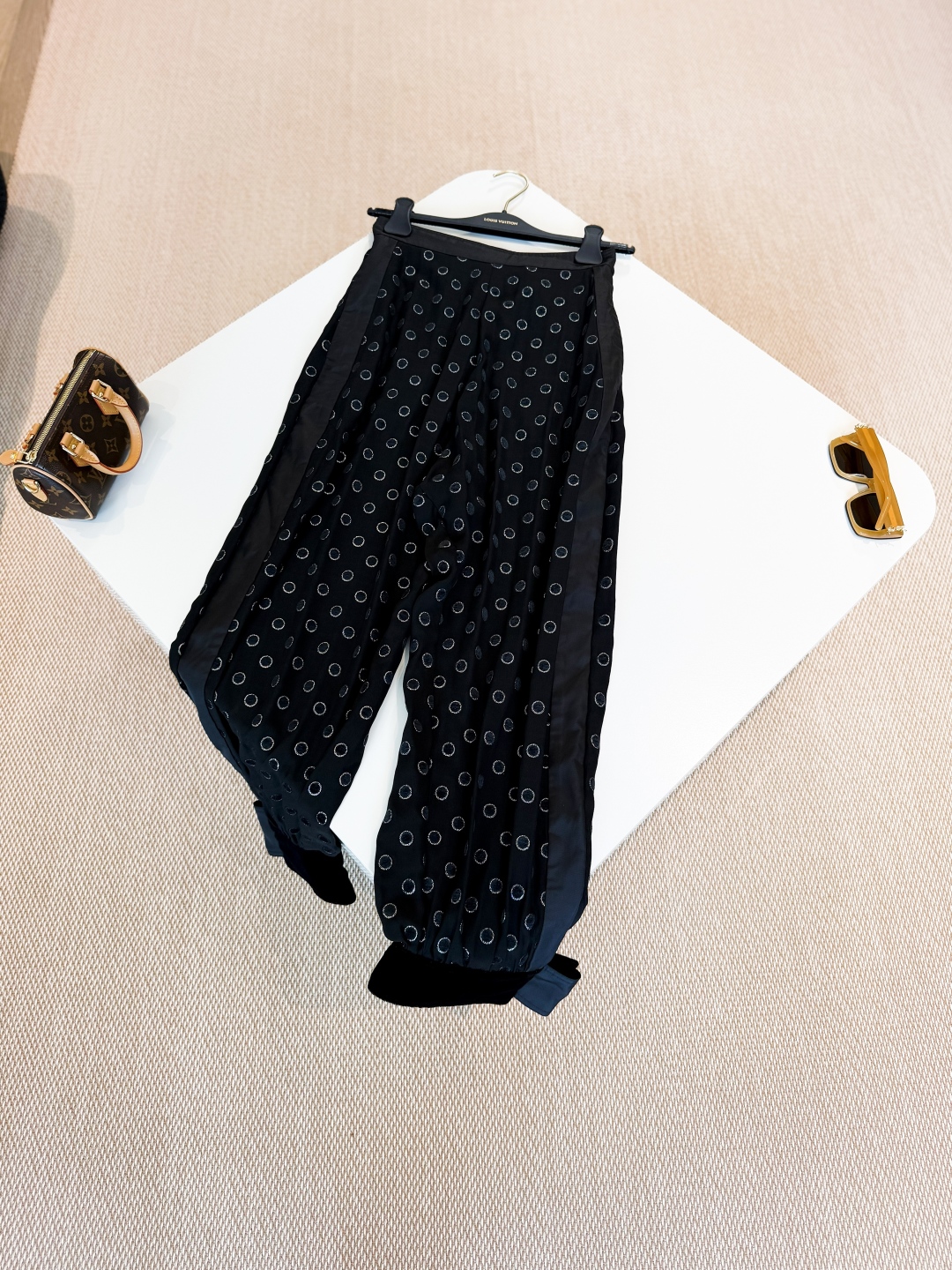 루이비통 바지