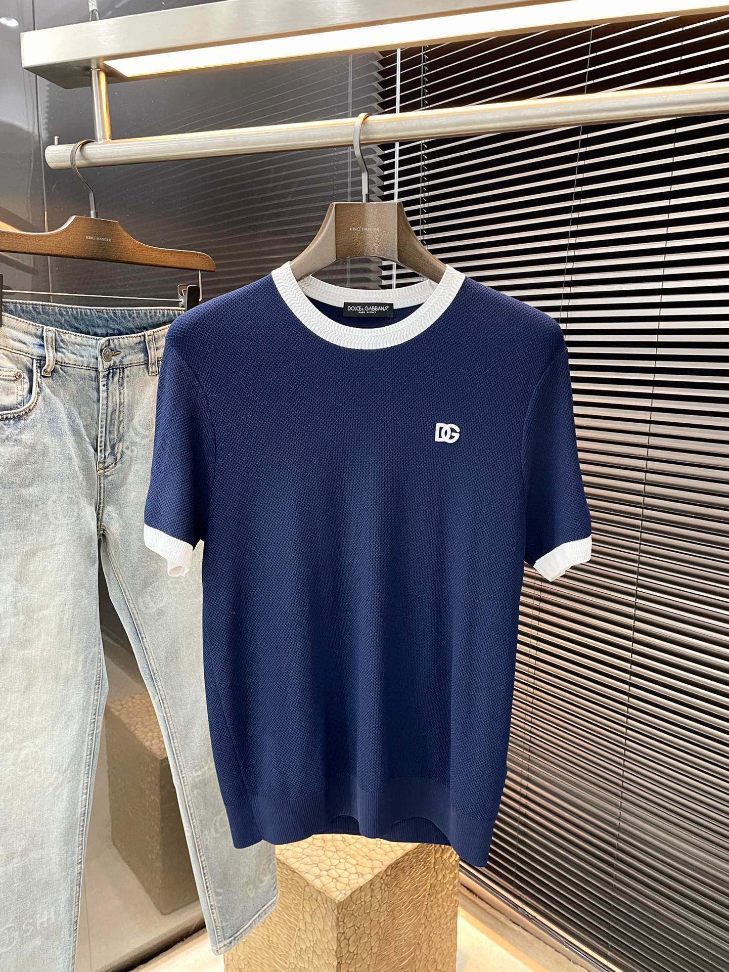 돌체앤가바나 반팔니트