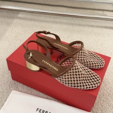 페라가모 슬링백