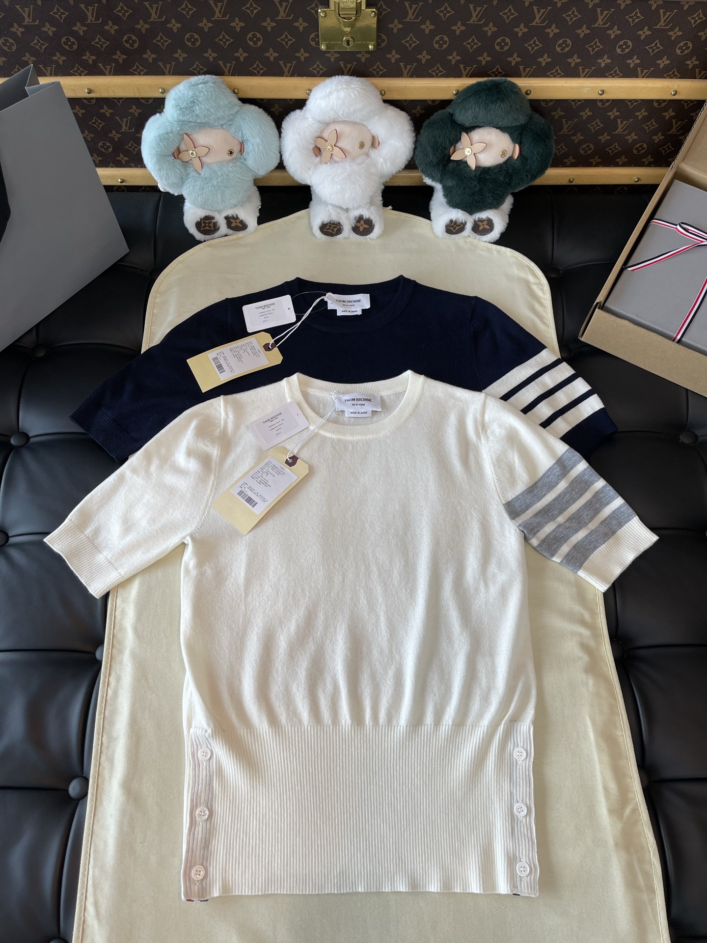 톰브라운 반팔니트