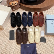 프라다 스니커즈