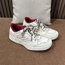 발렌시아가 스니커즈