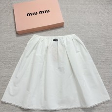 미우미우 치마