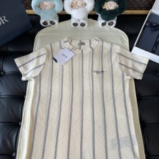 디올 반팔티