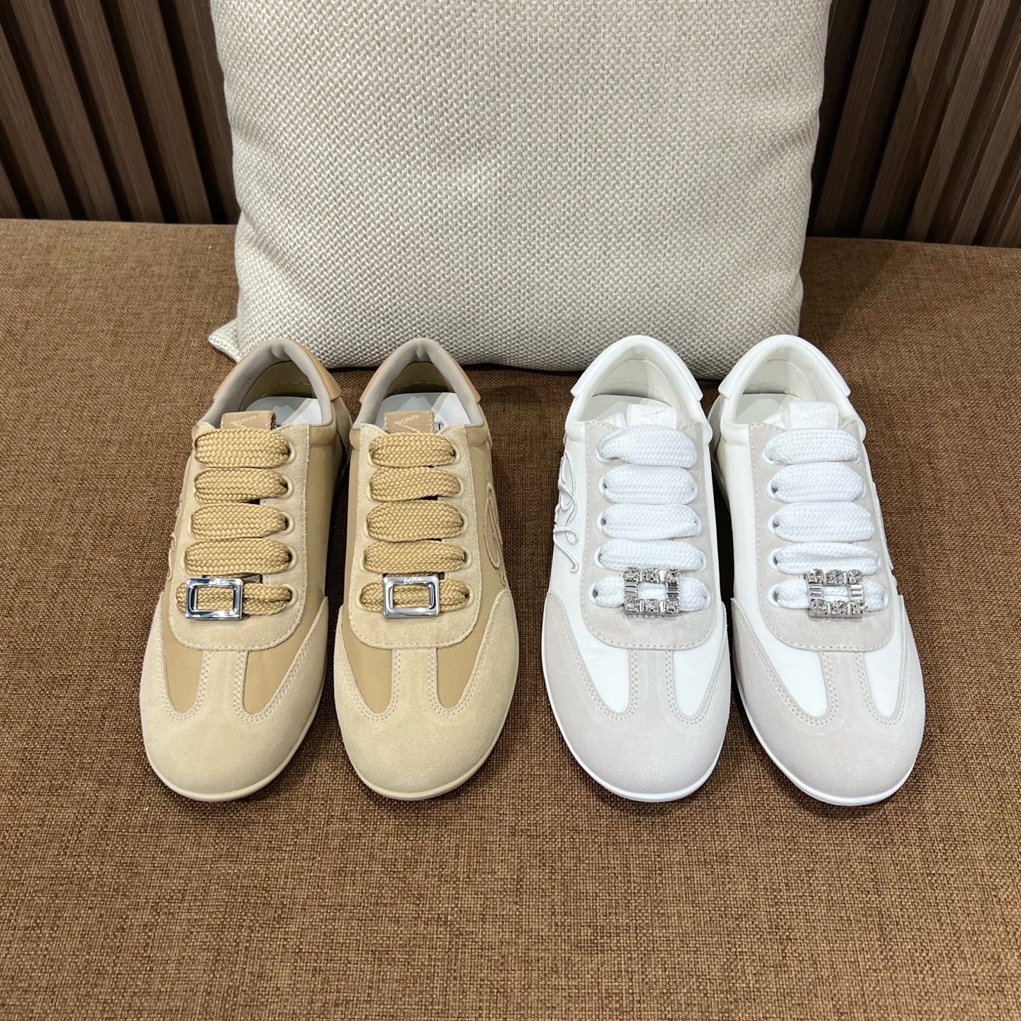 로저비비에 스니커즈
