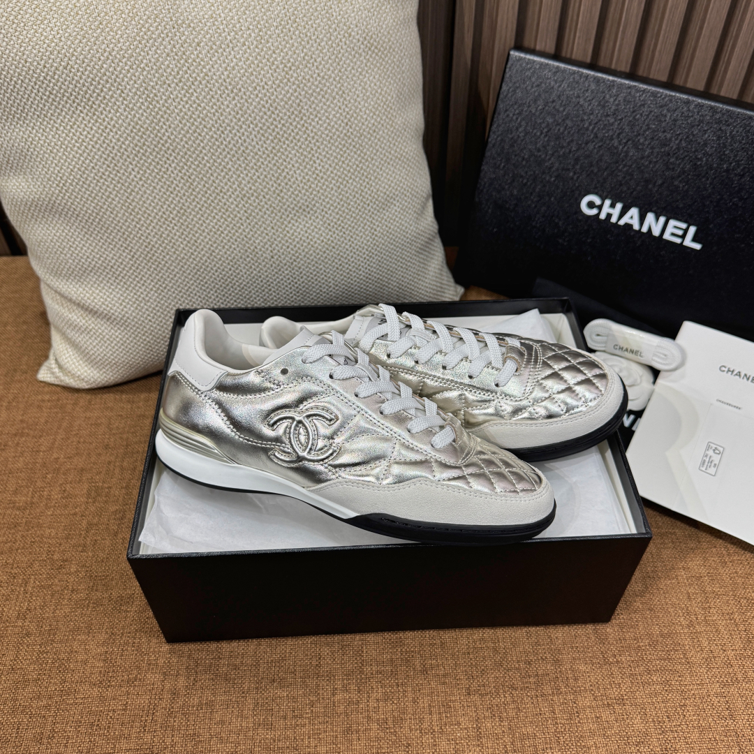 샤넬 스니커즈