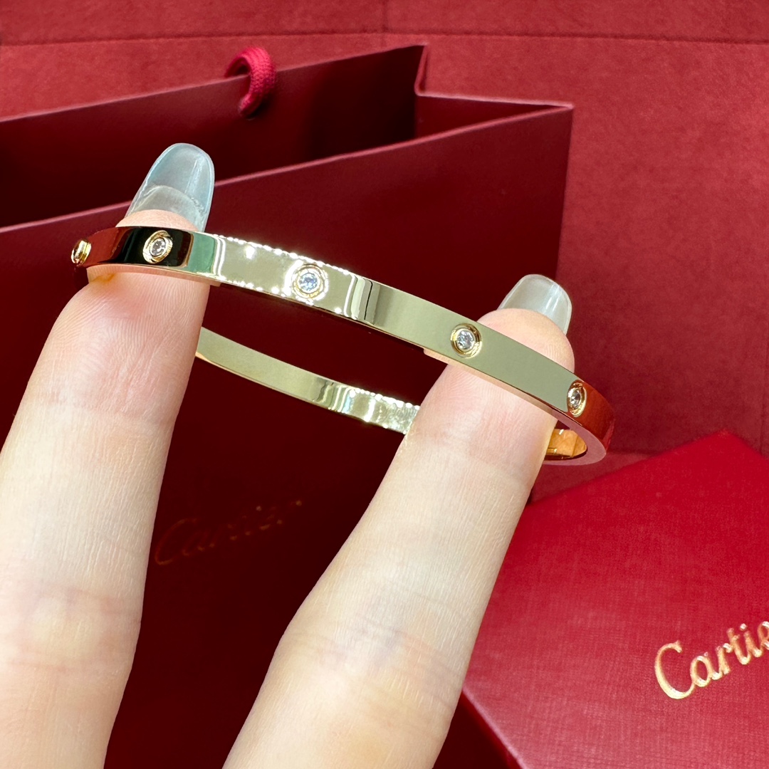 까르띠에 팔찌