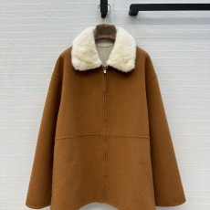 로로피아나 자켓